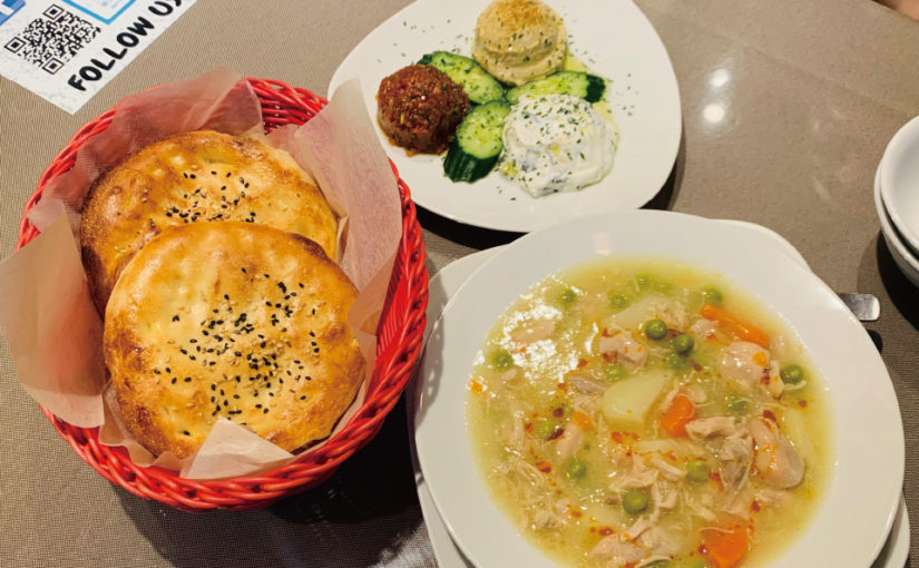 メイハーネ・オゼリ