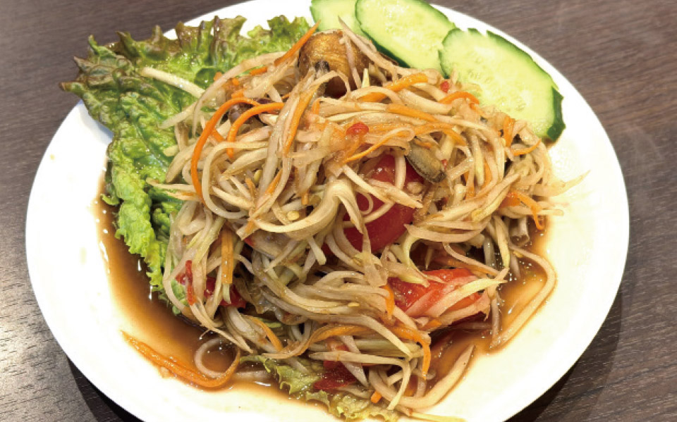 本格的なタイの地元の味を試したい方にはソムタム・プーパラーがおすすめ